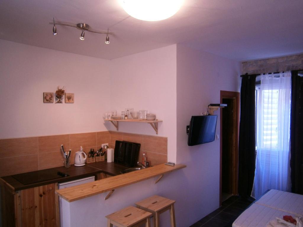 טרוגיר Apartments Madirazza מראה חיצוני תמונה